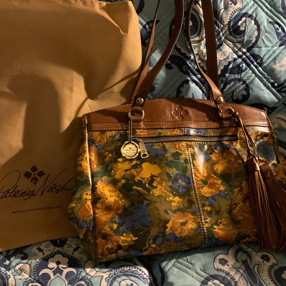 Patricia Nash leather shoulder bag, NWOT